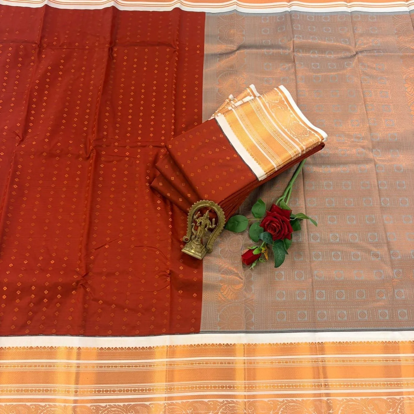 *SEMI KANCHIVARAM KORAVAI KOTTANJI BORDER  SAREES* 7