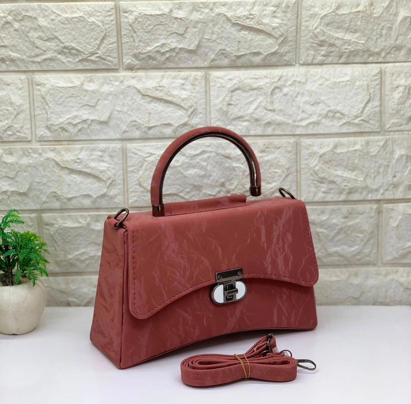 *Trendy Sling Bag for Women And Girls*
 💚💕💚💕 5