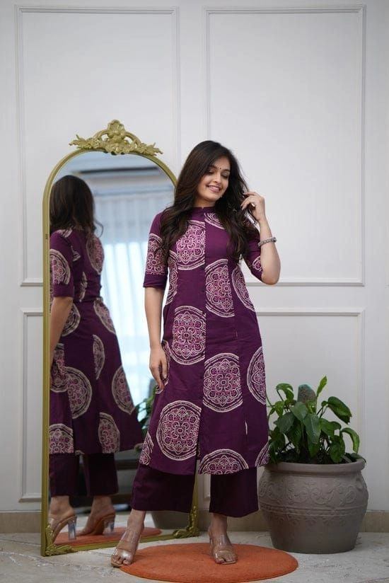 💃Coord - set for all seasons 🌞
Premium cotton  dress with beautiful print work 2