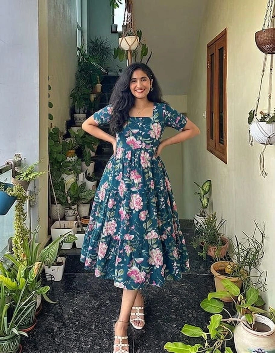 Printed Cotton Midi - A timeless classic for versatile elegance. 4