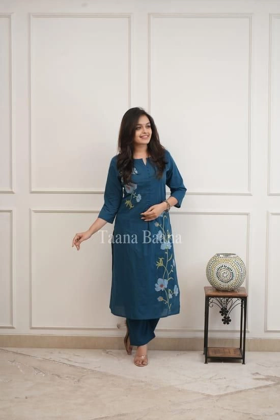 👗 *Cotton two piece set with  two pockets in pant and  Complete embroidery work* 2