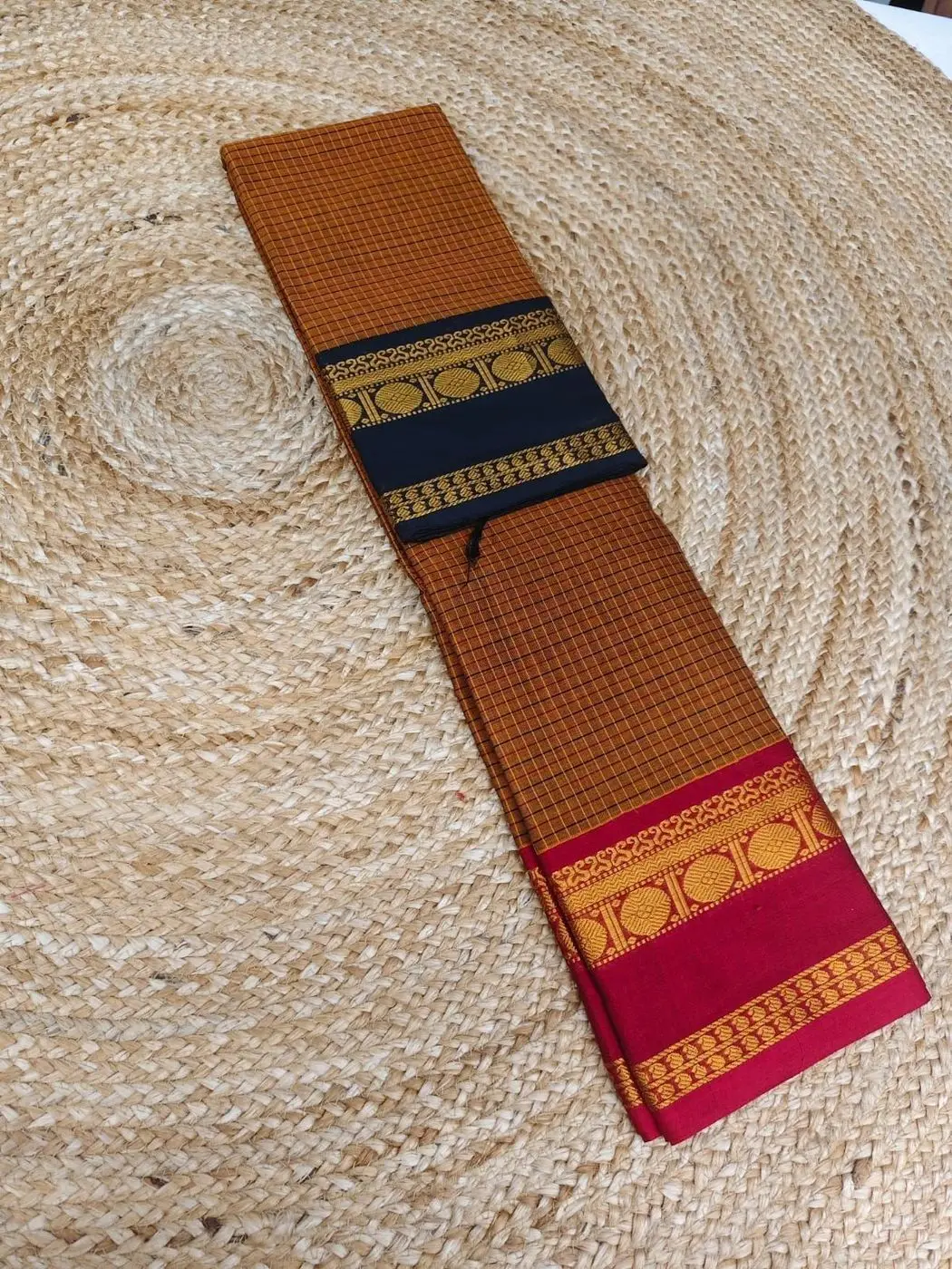 Ganga Jamuna border Jari Checks Chettinad cotton Saree 5
