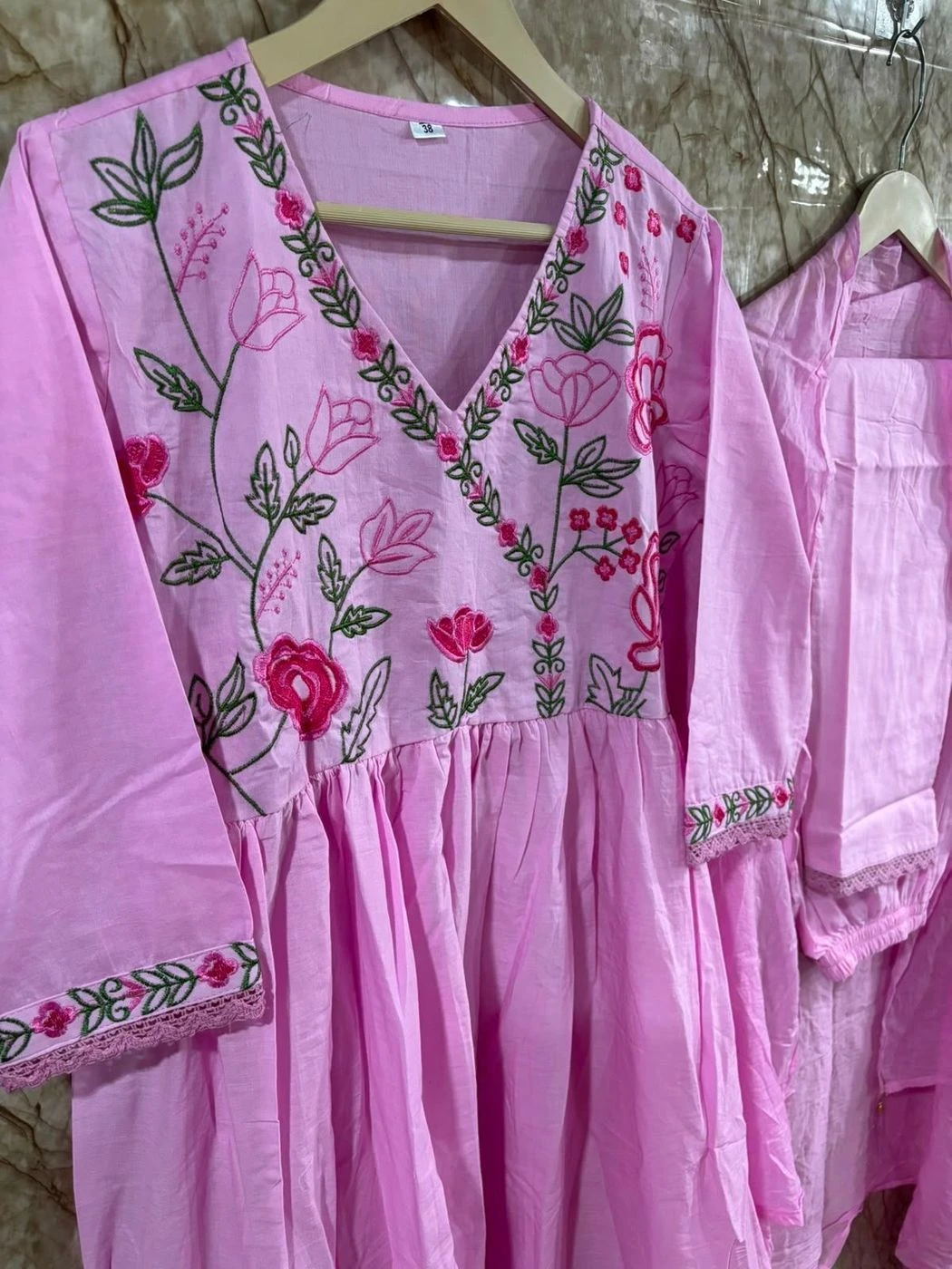 ANARKALI EMBROIDERY 
KURTA PANT WITH DUPPATA SET 3