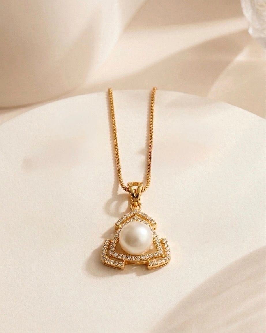 AD Pearl Pendant Set 5