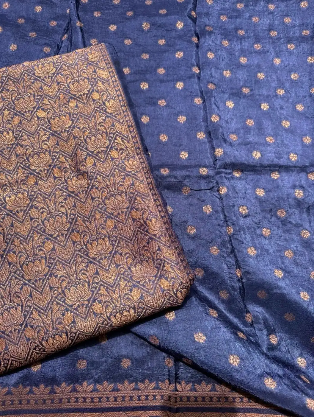 Banarasi Unstitched suit set