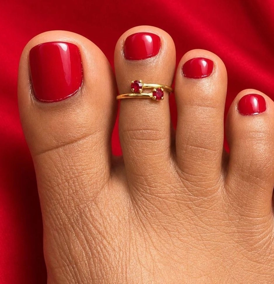 MINJI (toe ring)