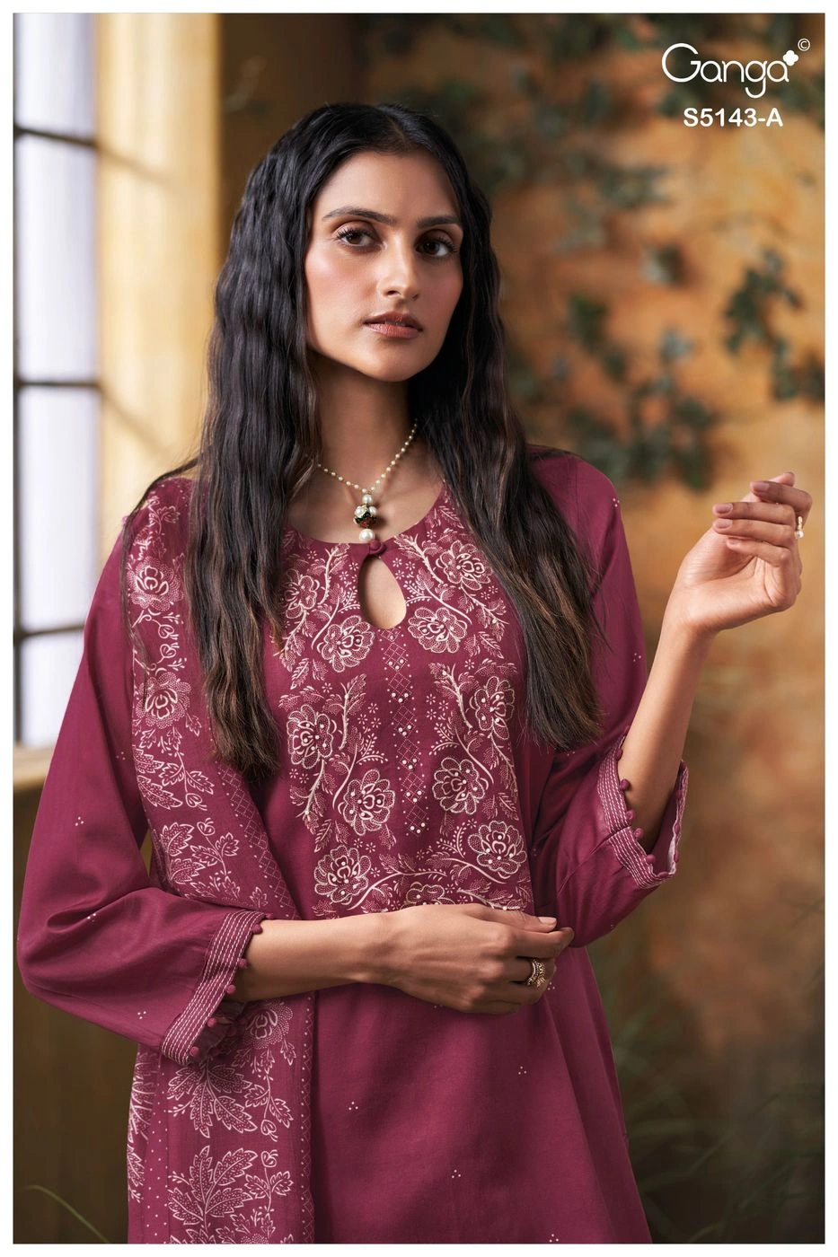 Ganga-urvita S5143(Rs.1760 per piece: total 4 piece) 5