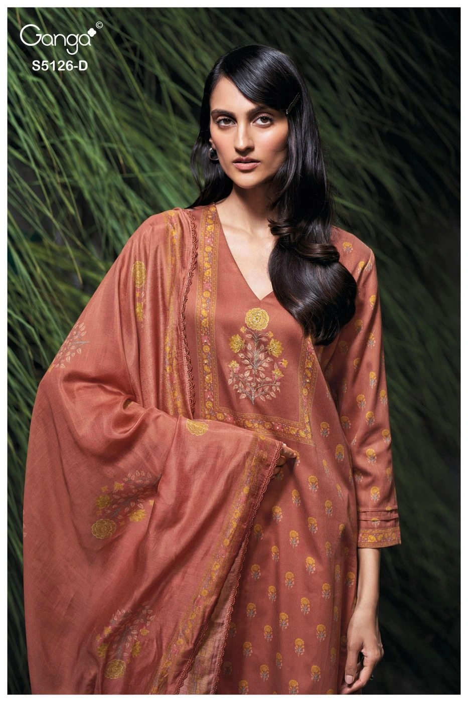 Ganga-Anyaa
S5126(Rs.1705 per piece: total 4 piece) 1