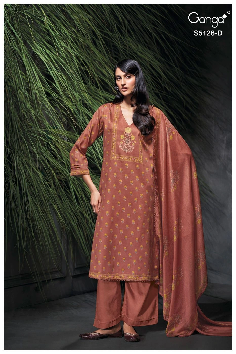 Ganga-Anyaa
S5126(Rs.1705 per piece: total 4 piece) 2