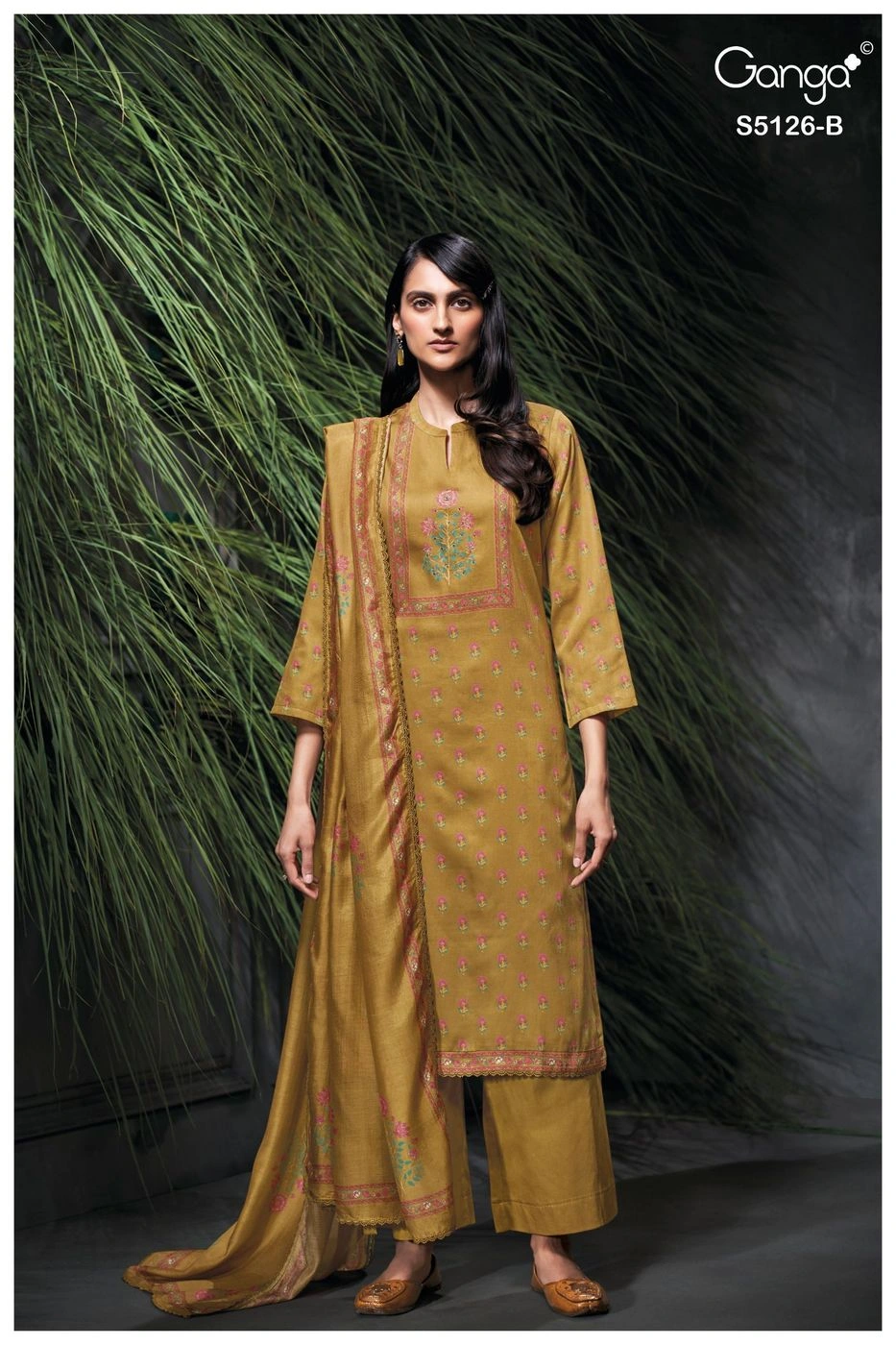 Ganga-Anyaa
S5126(Rs.1705 per piece: total 4 piece) 4
