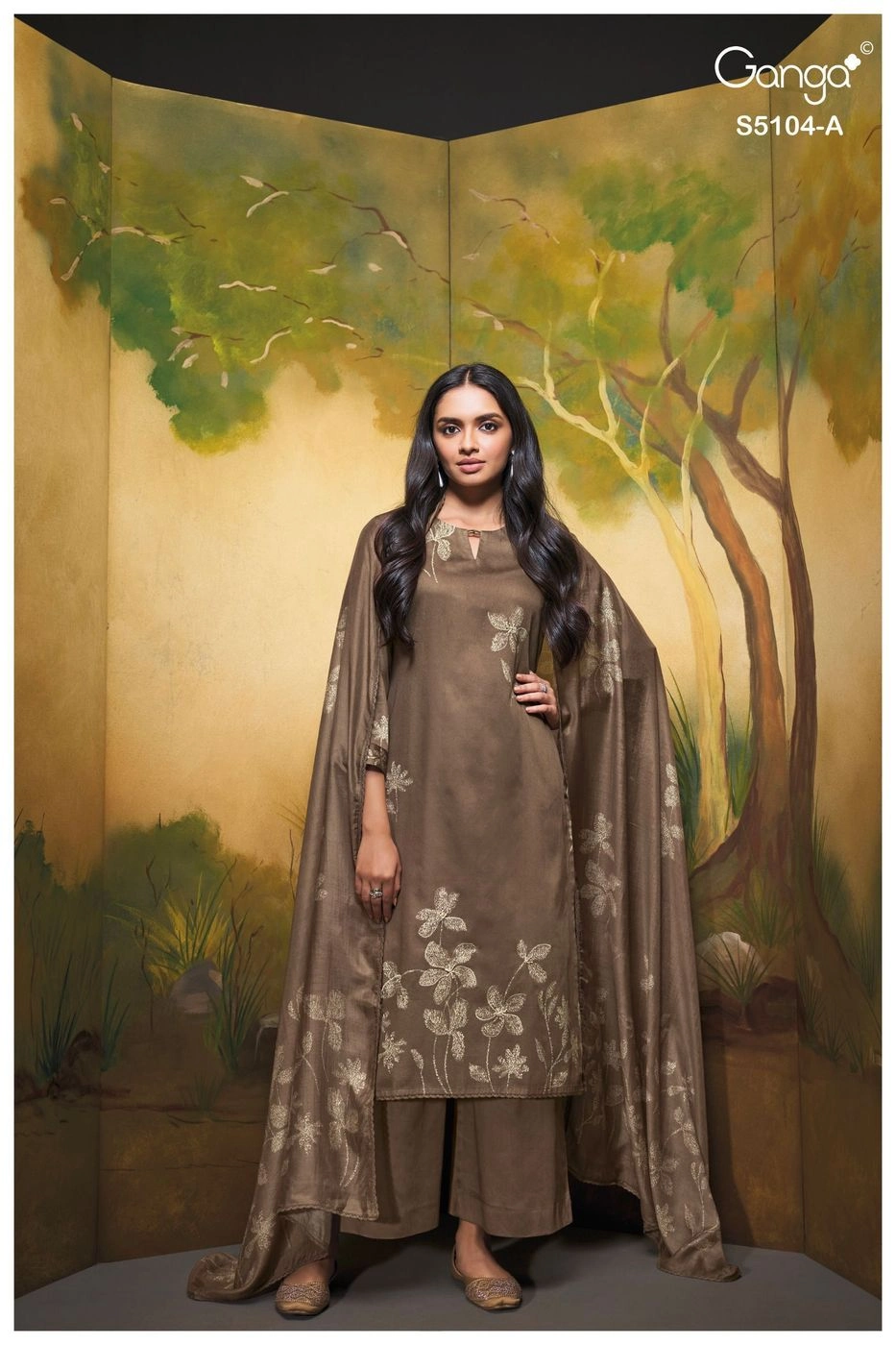 Ganga-Saidnya
S5104(Rs.1760 per piece: total 4 piece) 4