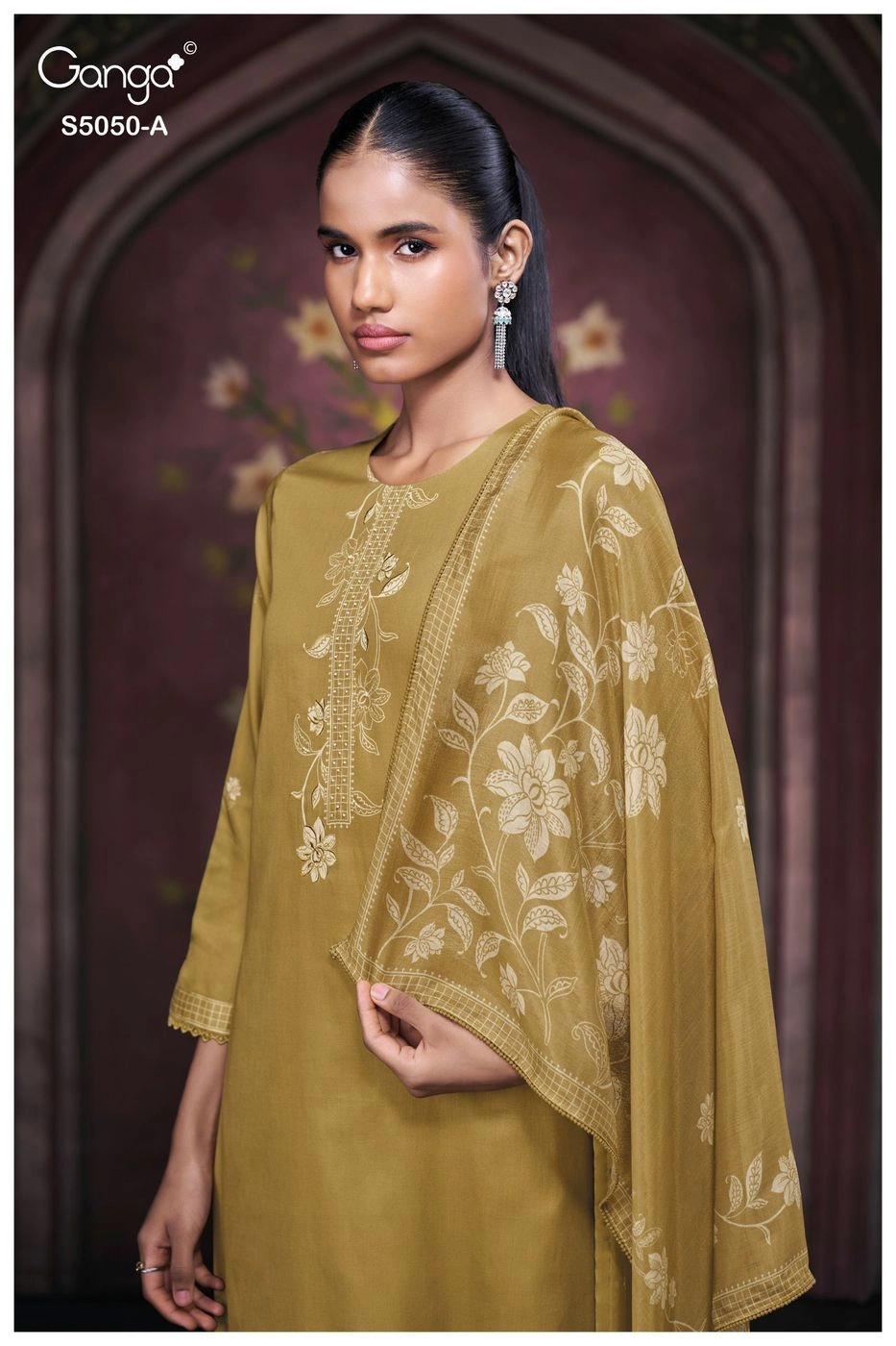 Ganga-Keshvika
S5050(Rs.1760 per piece: total 4 piece) 5