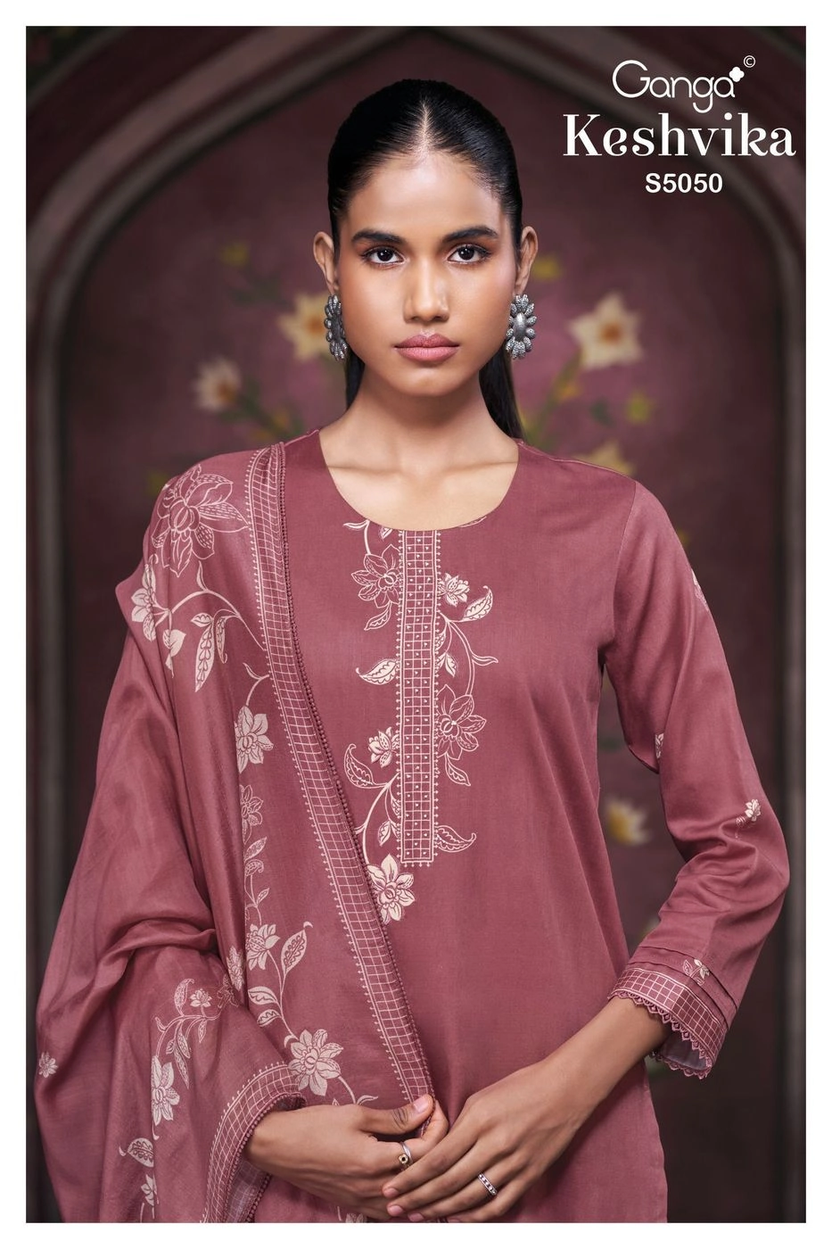 Ganga-Keshvika
S5050(Rs.1760 per piece: total 4 piece) 7