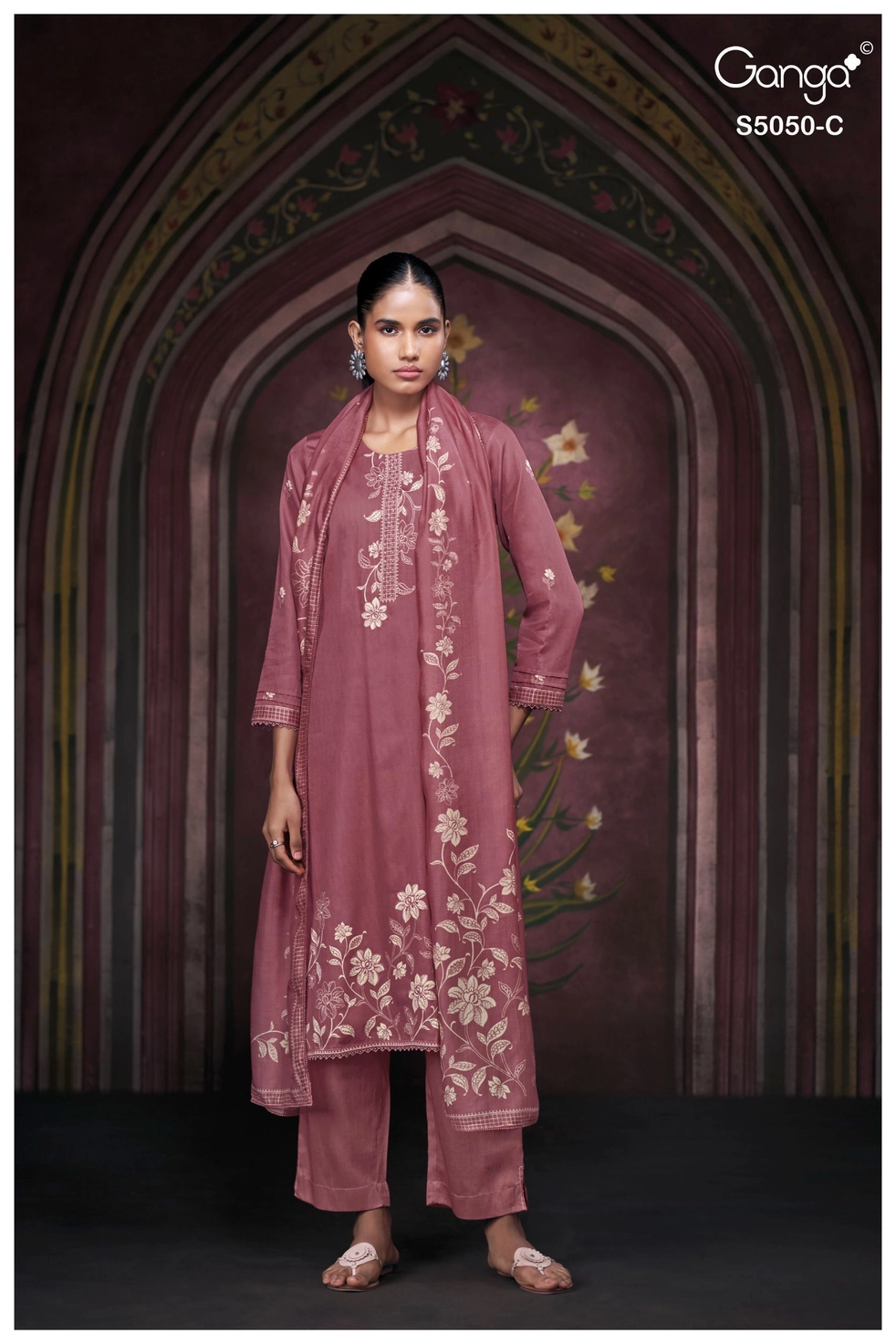 Ganga-Keshvika
S5050(Rs.1760 per piece: total 4 piece) 8