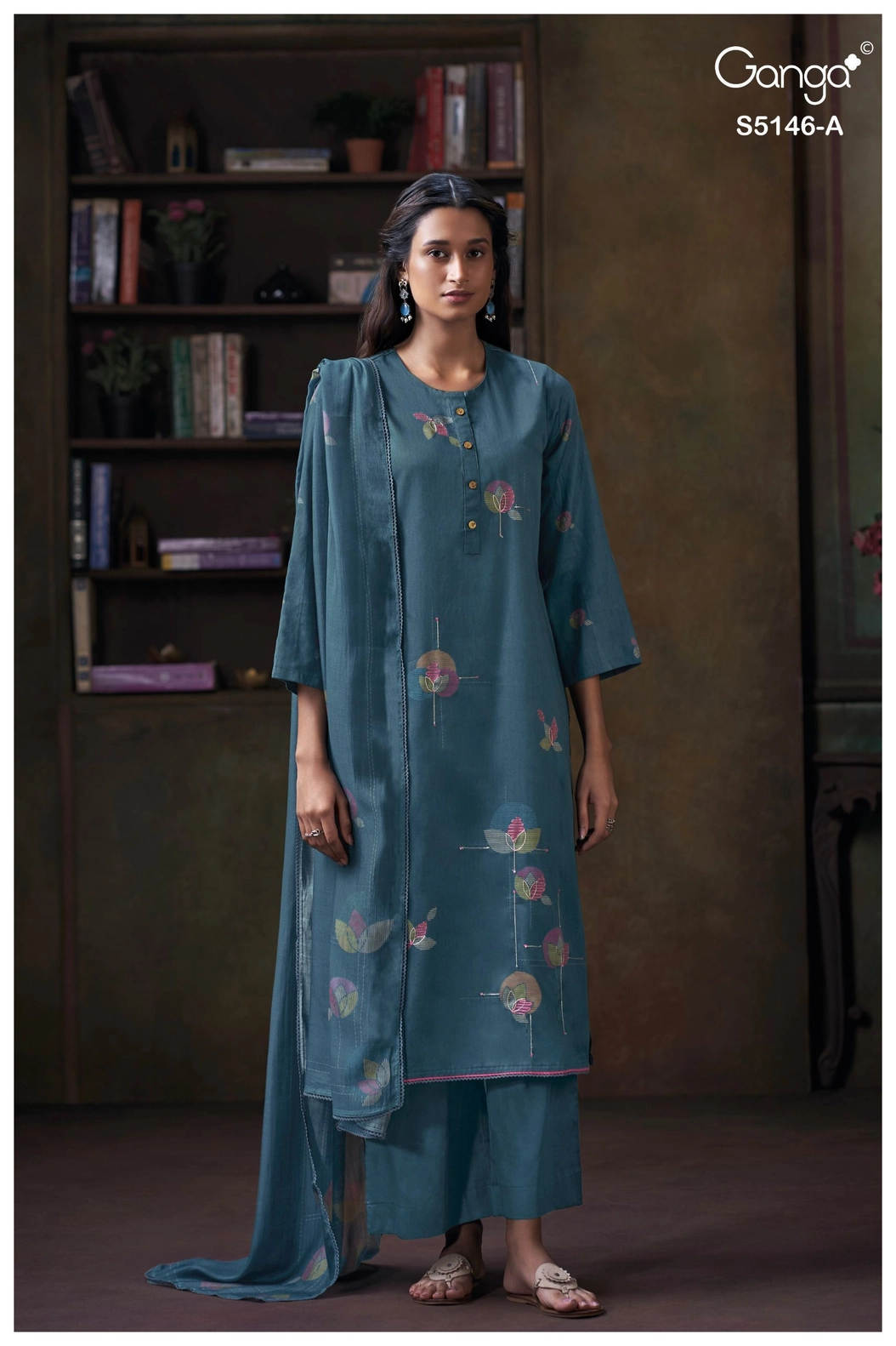 Ganga-Vedvika
S5146(Rs.1760 per piece: total 4 piece) 1
