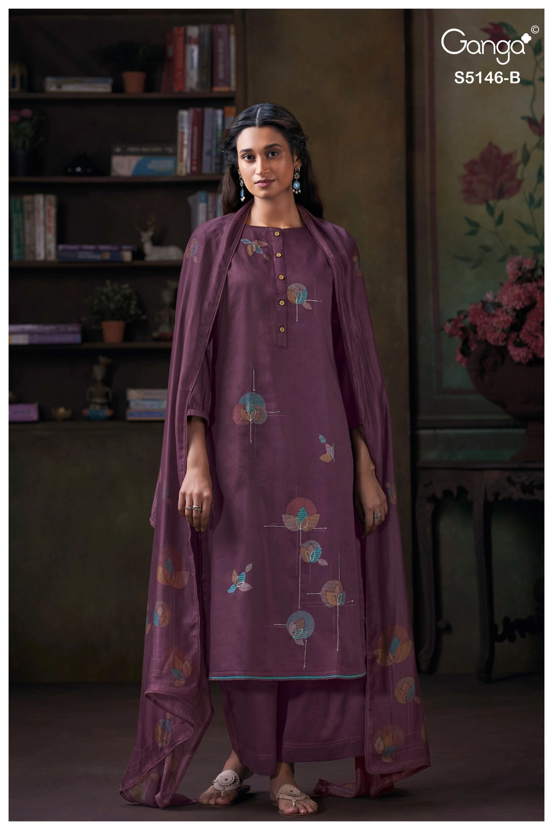 Ganga-Vedvika
S5146(Rs.1760 per piece: total 4 piece) 4