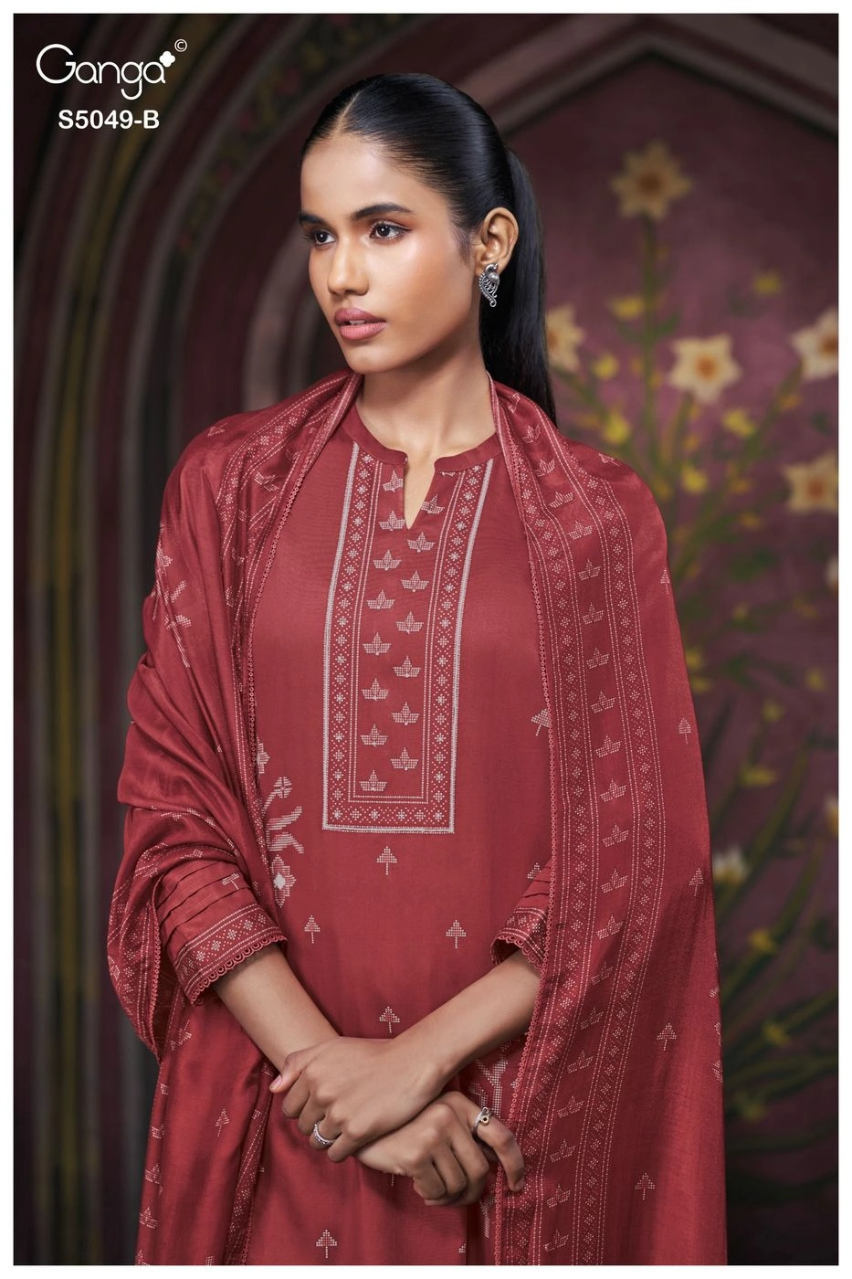 Ganga-Jolie
S5049(Rs.1760 per piece: total 4 piece) 8