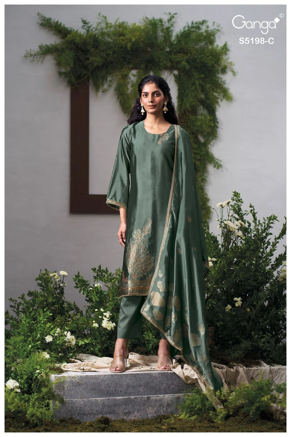 Ganga-Viyati
S5198(Rs.1999 per piece: total 4 piece) 6