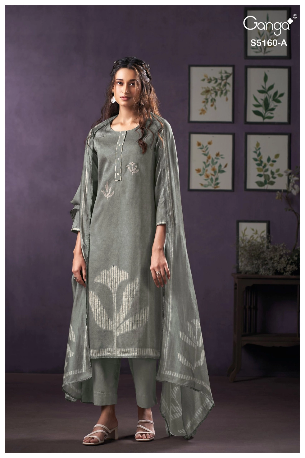 Ganga-CAMILLA
S5160(Rs.1795 per piece: total 4 piece) 6