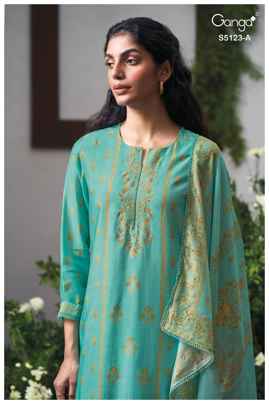 Ganga-Ahsaas
S5123(Rs.2110 per piece: total 2 piece) 1