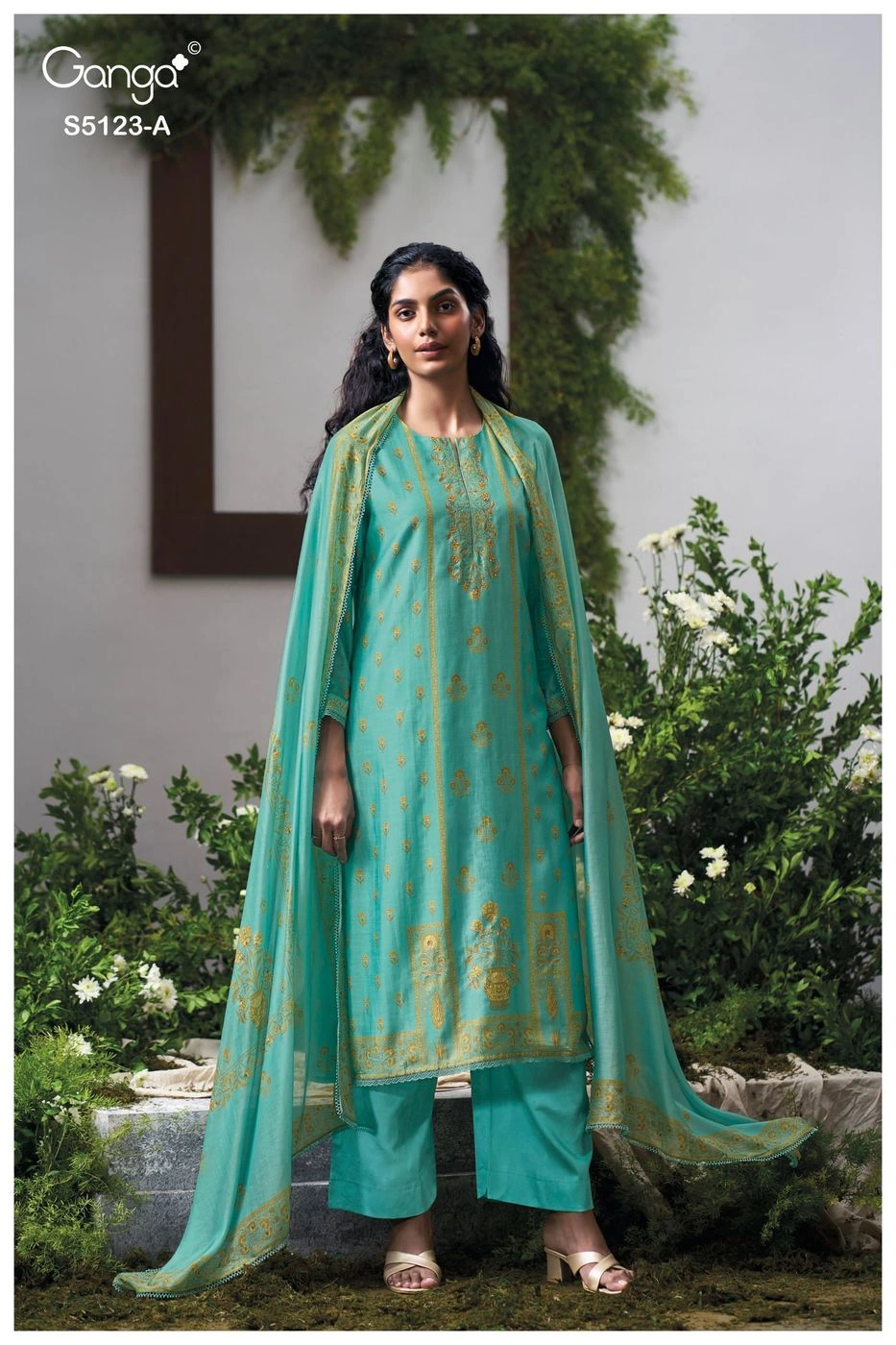 Ganga-Ahsaas
S5123(Rs.2110 per piece: total 2 piece) 2