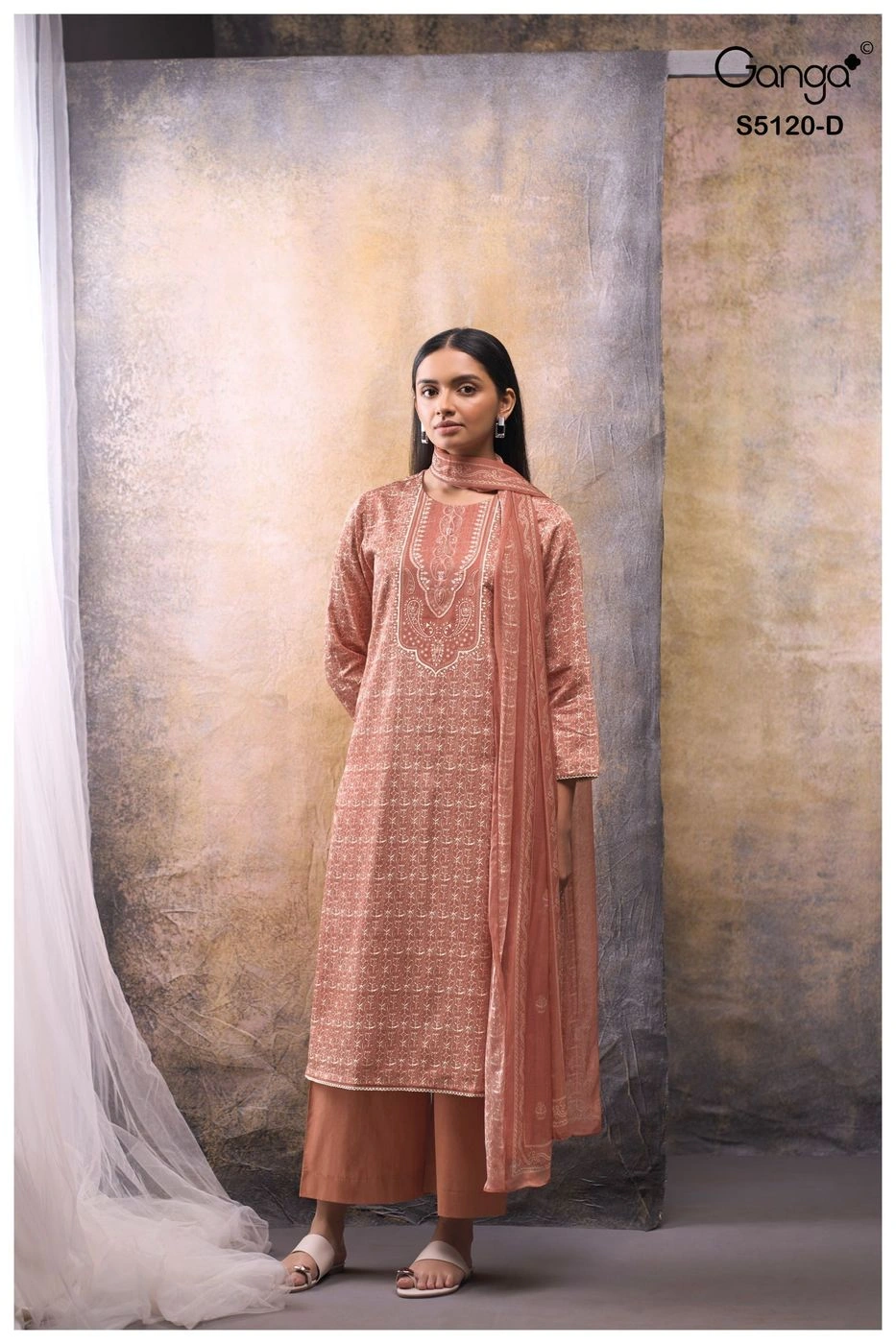Ganga-Karolina
S5120(Rs.1675 per piece: total 4 piece) 4
