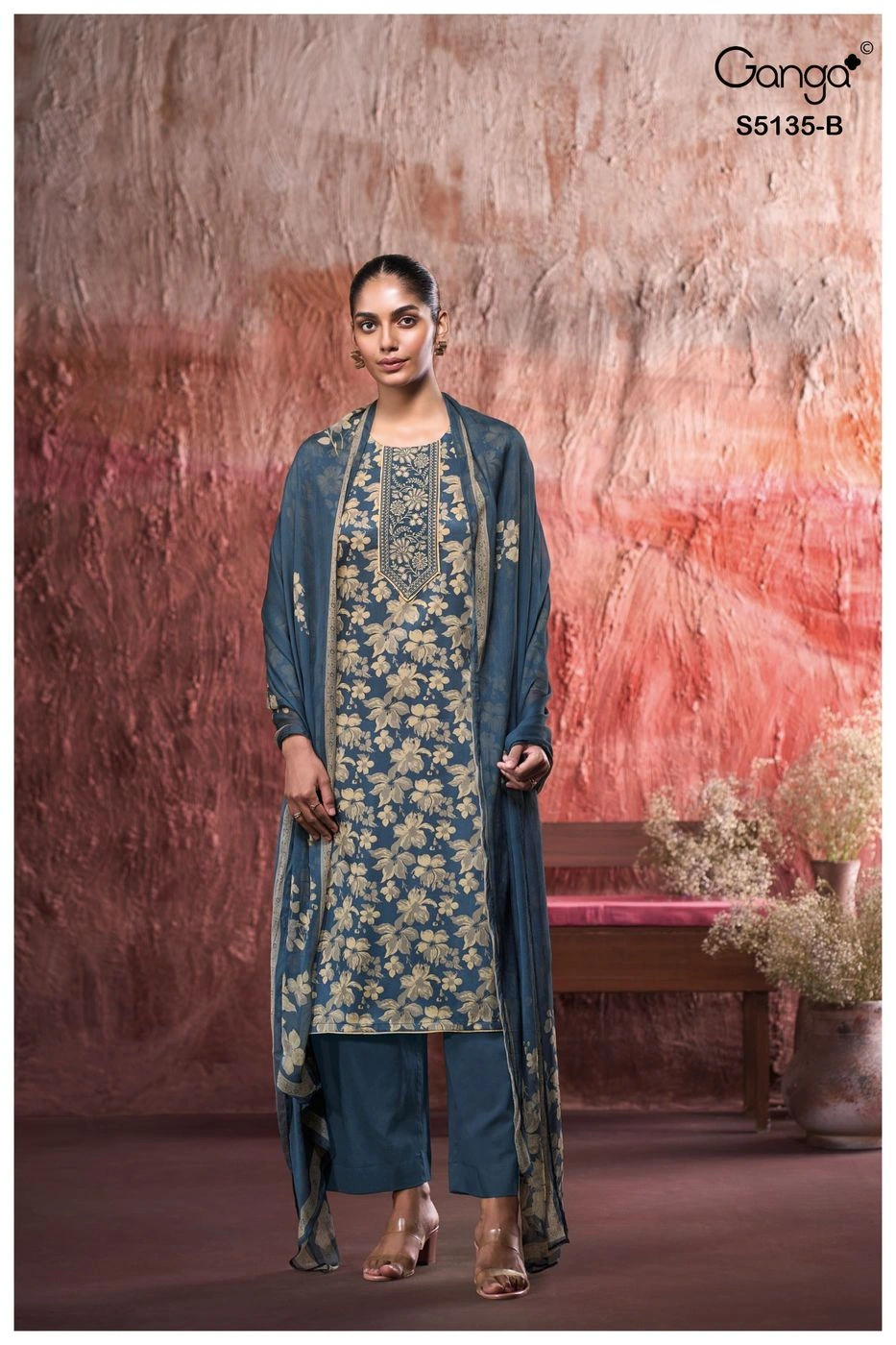 Ganga-Masaba
S5135(Rs.1470 per piece: total 4 piece) 7