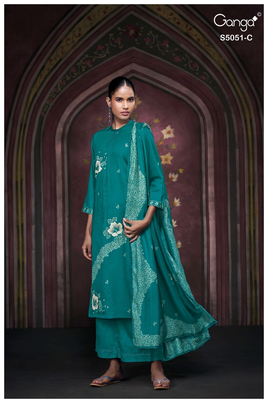 Ganga-Mysha
S5051(Rs.1760 per piece: total 4 piece) 5