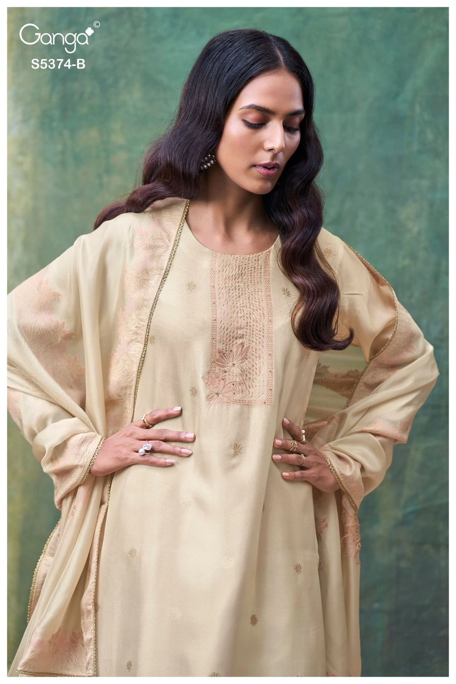 Ganga-Hiyana
S5374(Rs.2165 per piece: total 6 piece) 1