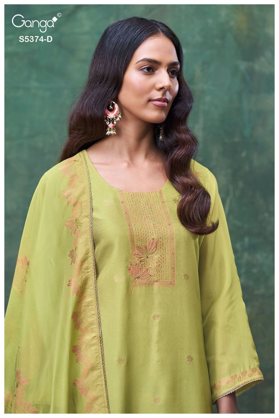 Ganga-Hiyana
S5374(Rs.2165 per piece: total 6 piece) 9