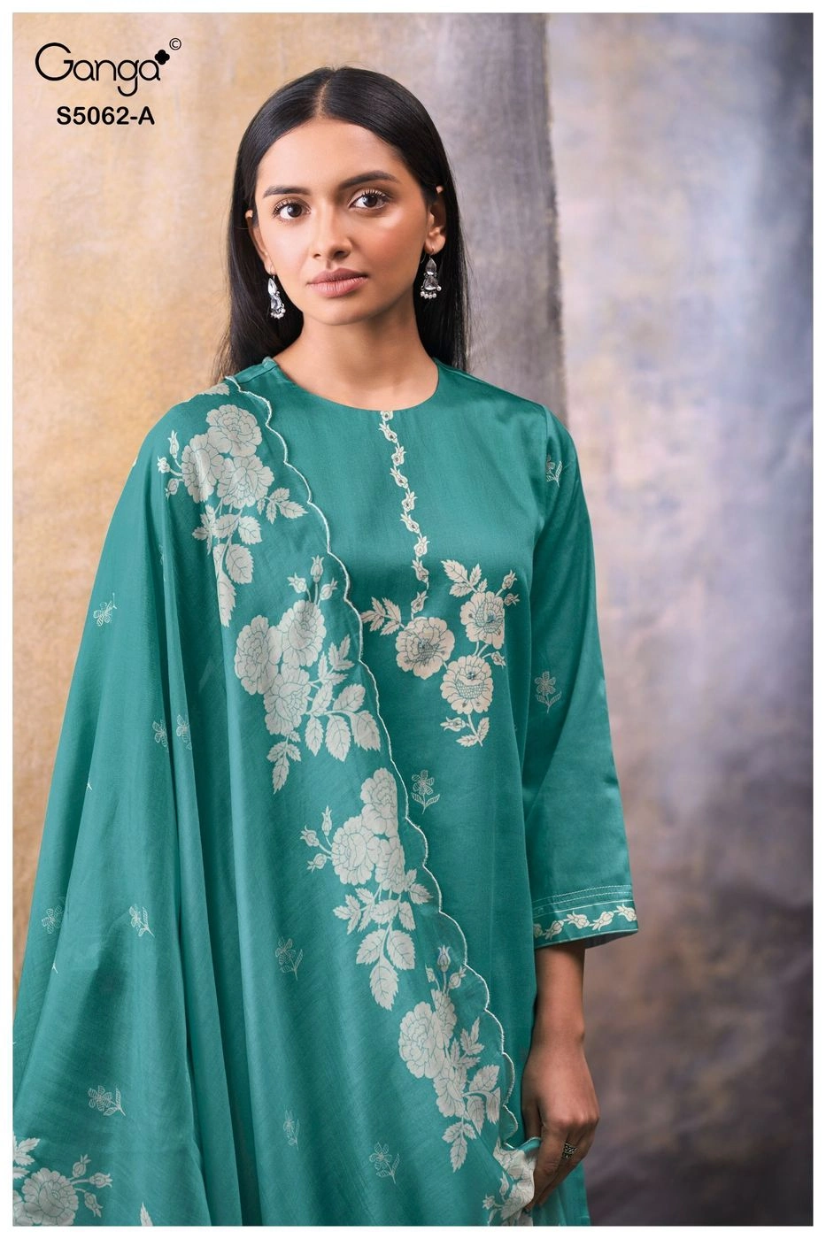 Ganga-Jivisha
S5062(Rs.1760 per piece: total 4 piece) 1