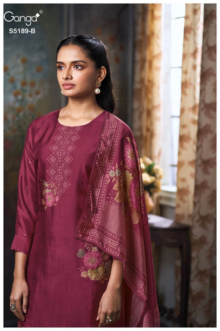 Ganga-Evyra
S5189(Rs.2230 per piece: total 2 piece) 1