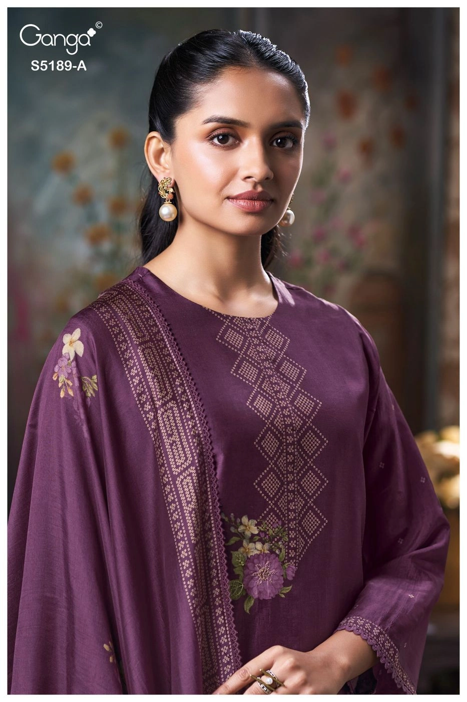 Ganga-Evyra
S5189(Rs.2230 per piece: total 2 piece) 3
