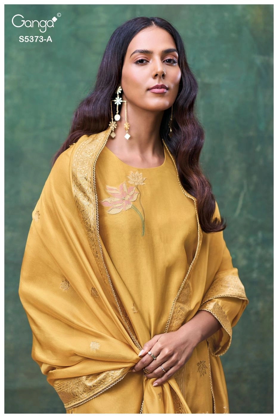 Ganga-Gineva
S5373(Rs.2165 per piece: total 6 piece) 1