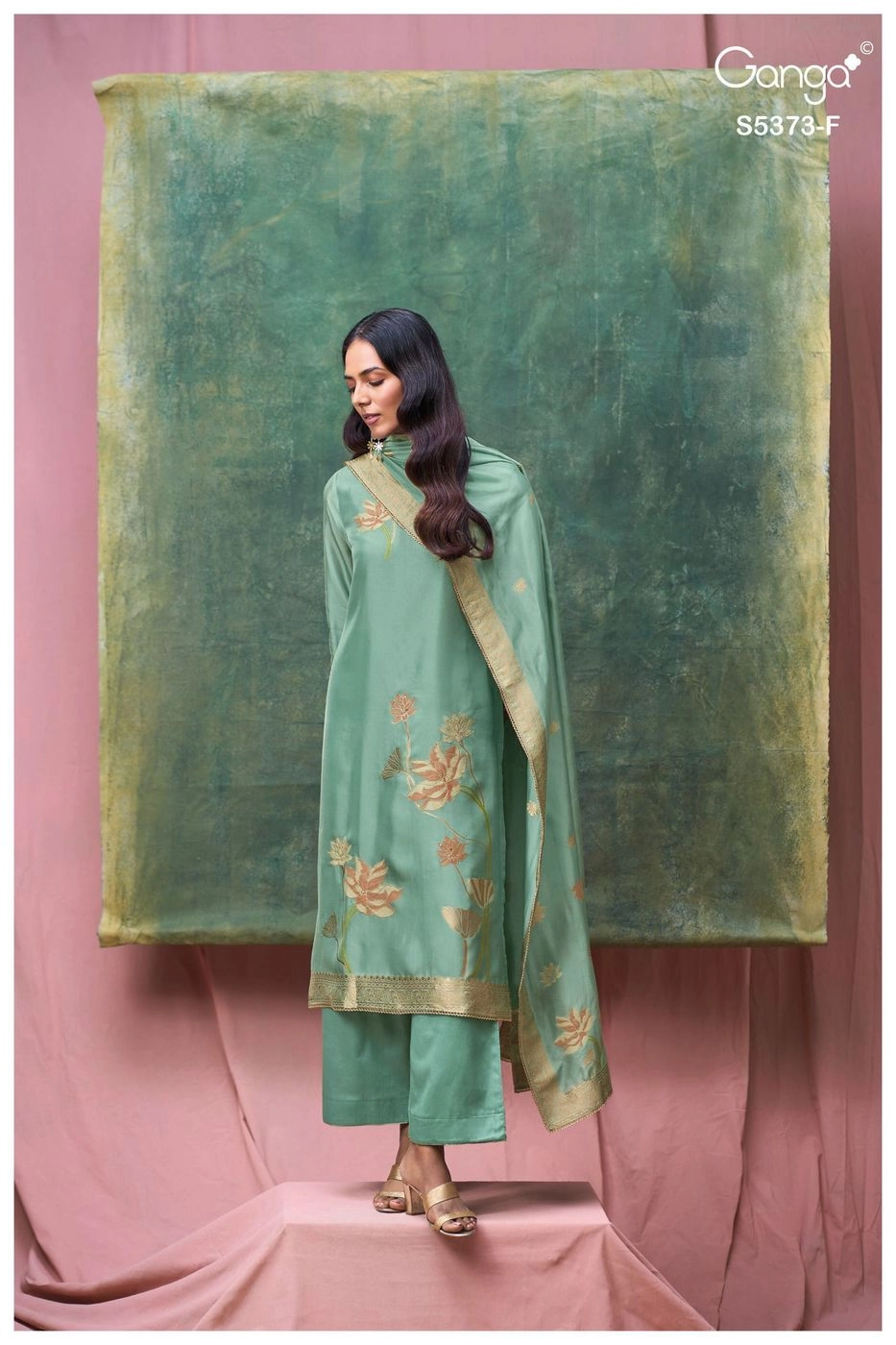 Ganga-Gineva
S5373(Rs.2165 per piece: total 6 piece) 11