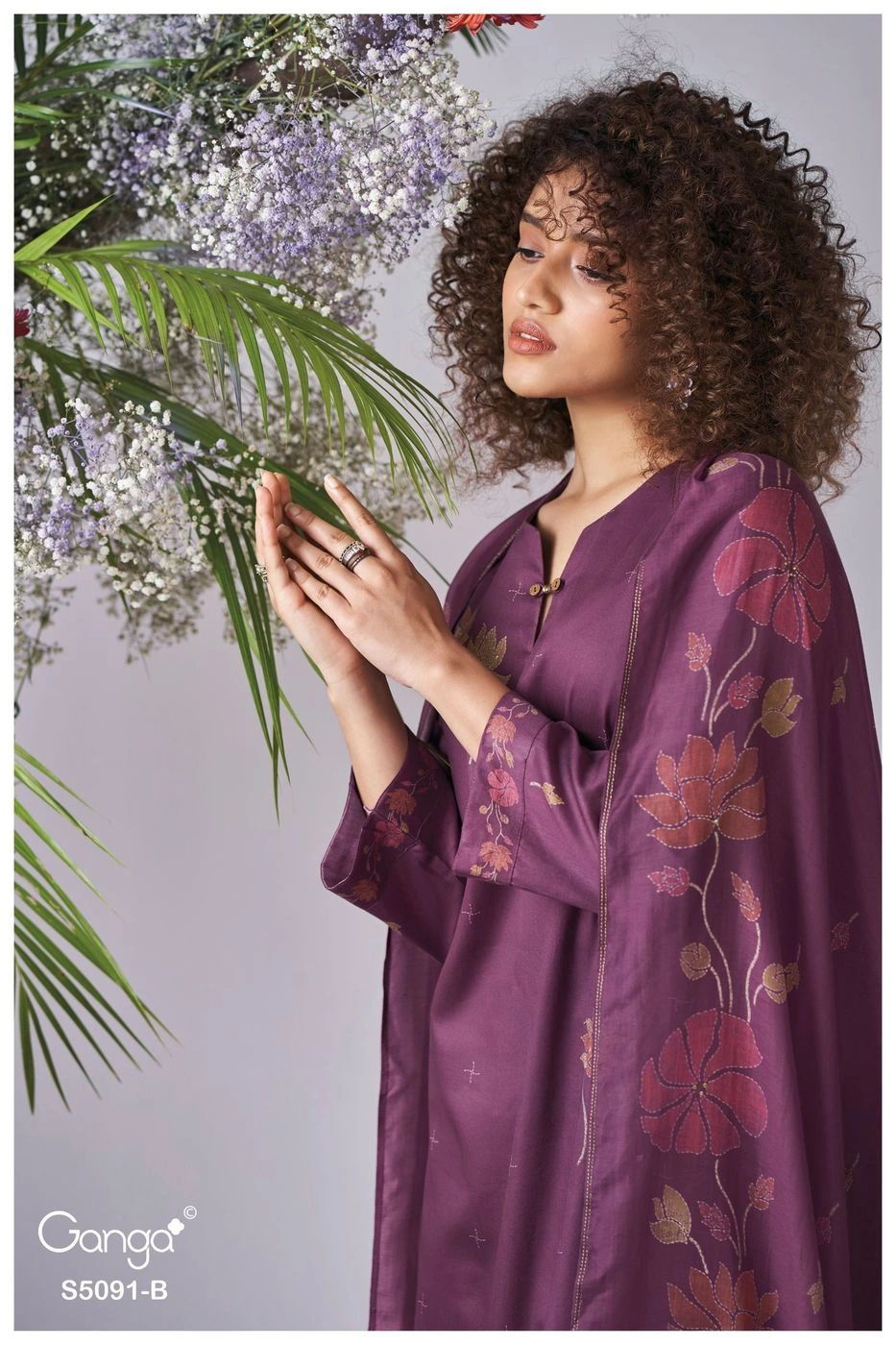 Ganga-Baorin
S5091(Rs.1760 per piece: total 4 piece) 1