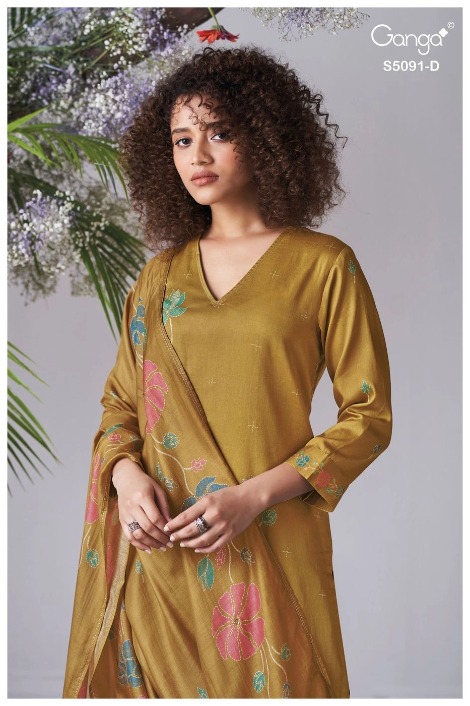 Ganga-Baorin
S5091(Rs.1760 per piece: total 4 piece) 3