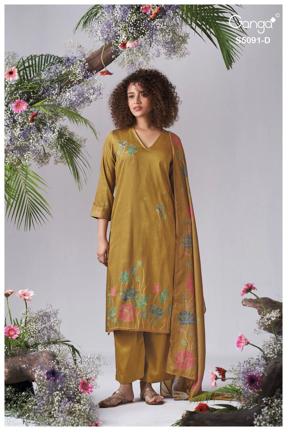Ganga-Baorin
S5091(Rs.1760 per piece: total 4 piece) 4