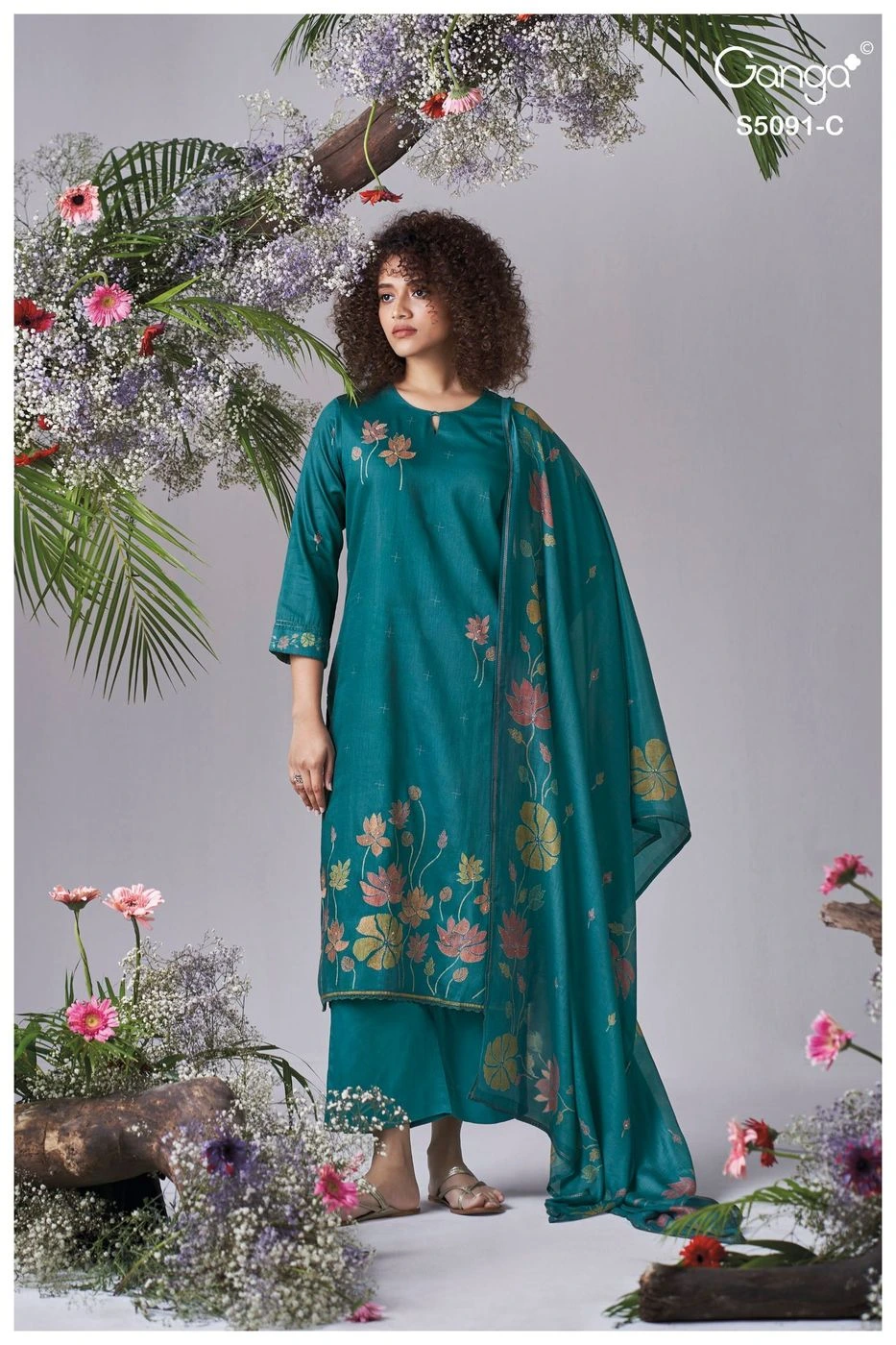 Ganga-Baorin
S5091(Rs.1760 per piece: total 4 piece) 6