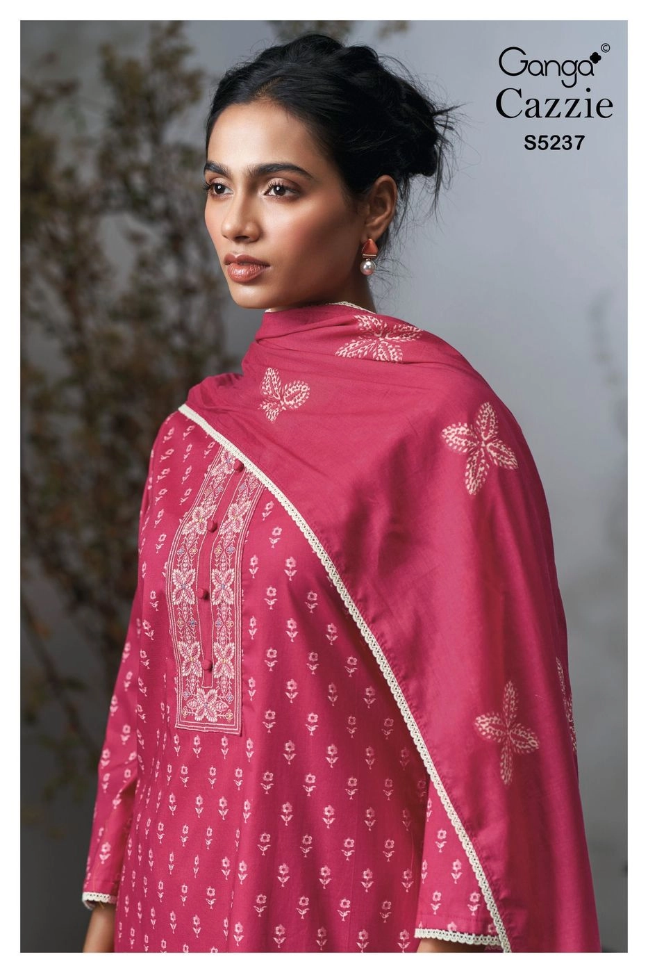 Ganga-Cazzie
S5237(Rs.1640 per piece: total 4 piece) 1