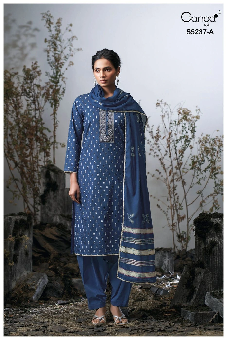 Ganga-Cazzie
S5237(Rs.1640 per piece: total 4 piece) 8