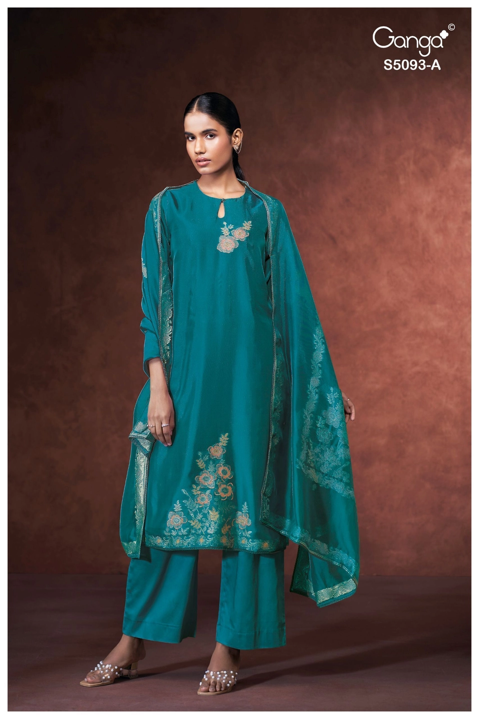 Ganga-VEYA
S5093(Rs.2050 per piece: total 4 piece) 2