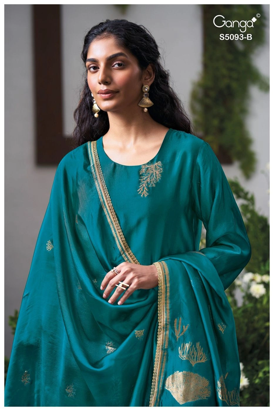 Ganga-VEYA
S5093(Rs.2050 per piece: total 4 piece) 3