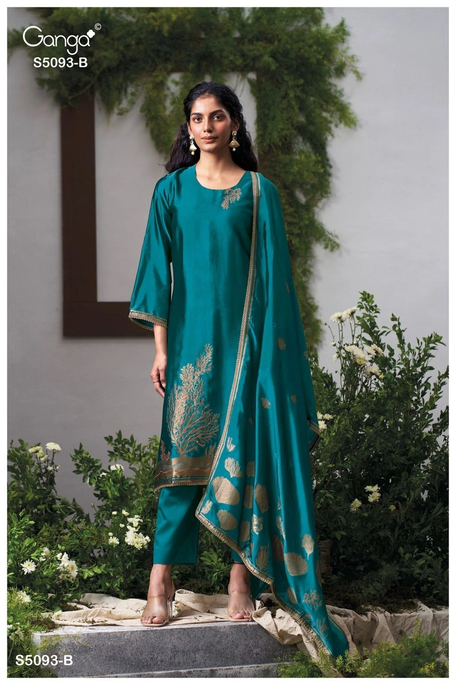 Ganga-VEYA
S5093(Rs.2050 per piece: total 4 piece) 4