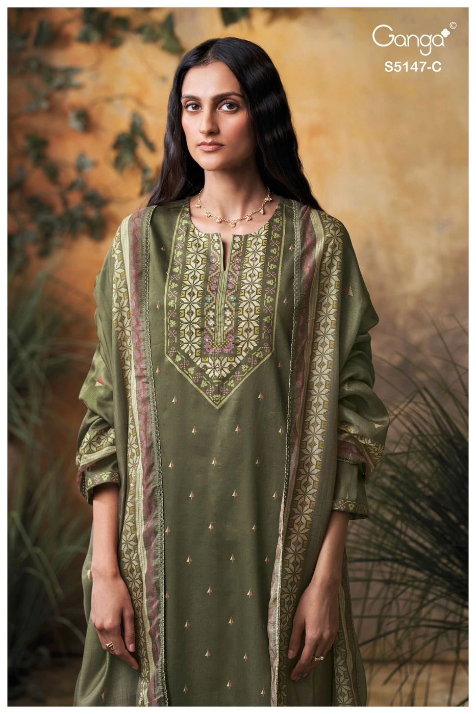 Ganga-Yuvika S5147(Rs.1795 per piece: total 4 piece) 1