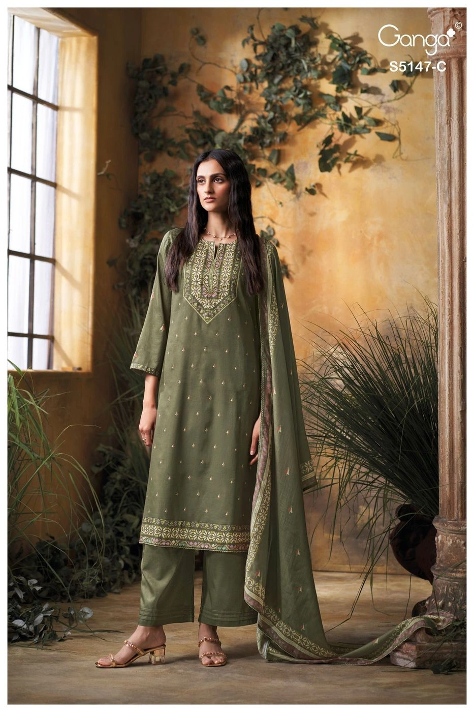 Ganga-Yuvika S5147(Rs.1795 per piece: total 4 piece) 2