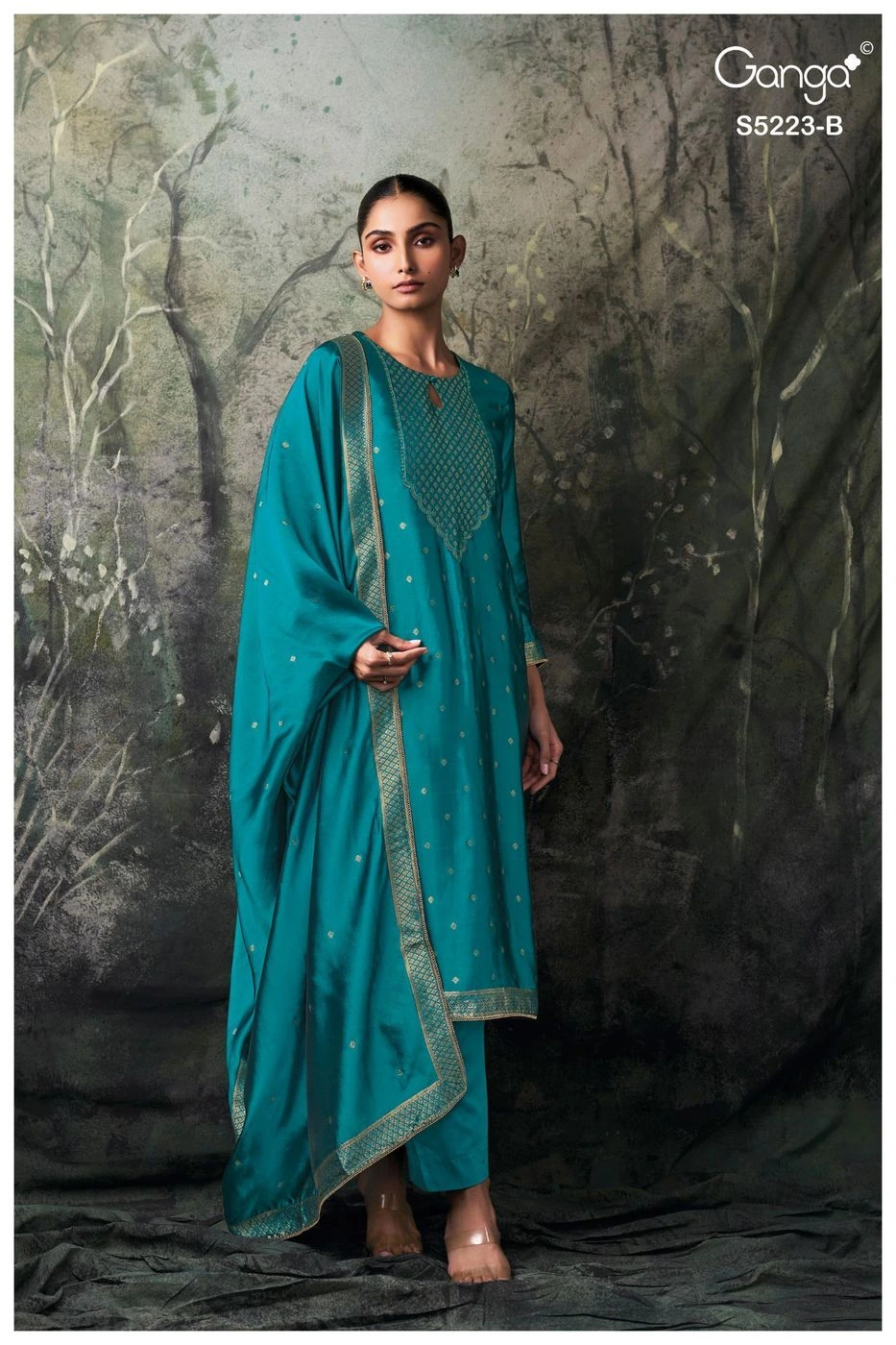 Ganga-Rimika
S5223(Rs.1999 per piece: total 4 piece) 2