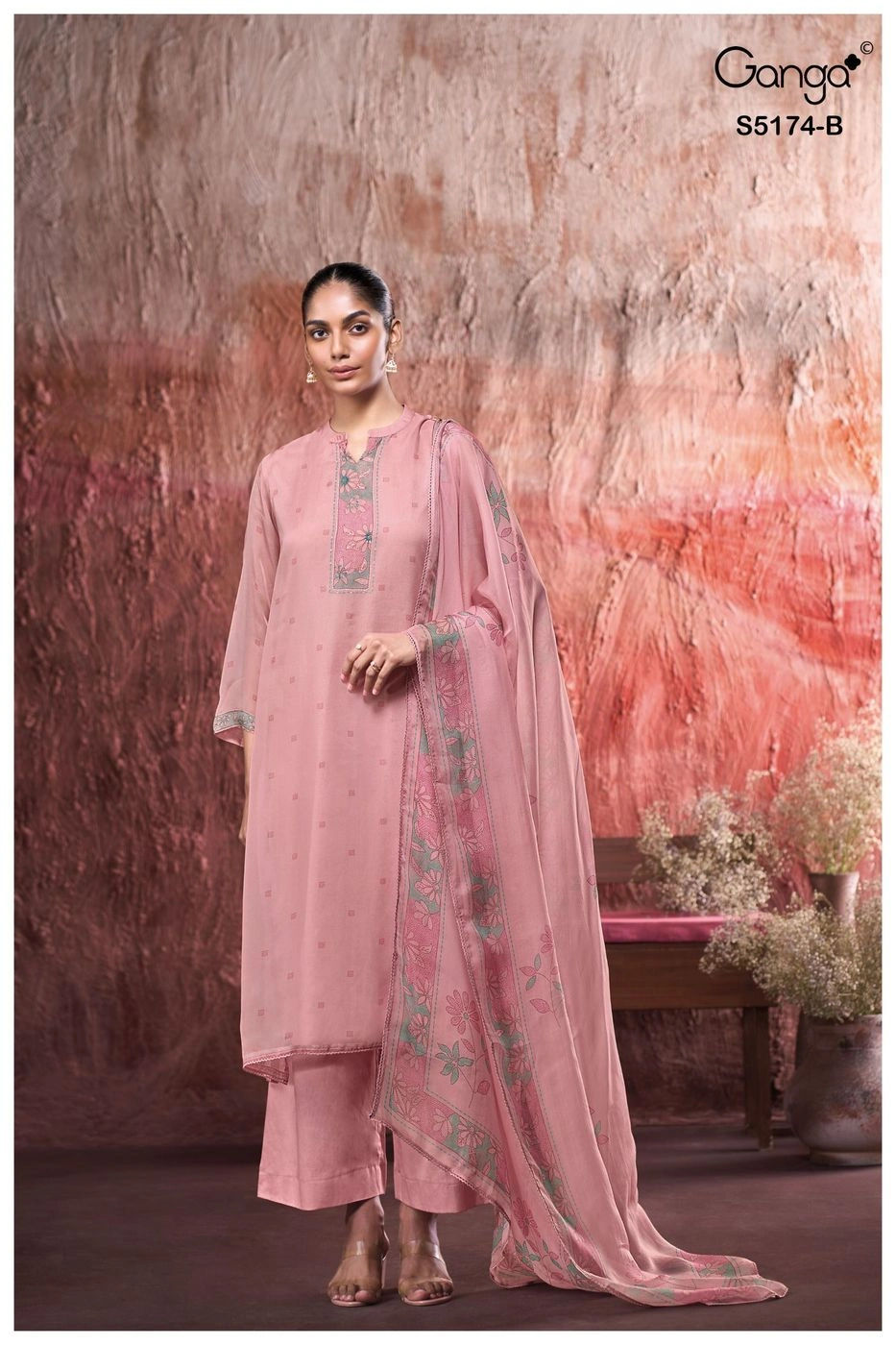 Ganga-Tarushi
S5174(Rs.2380 per piece: total 2 piece) 5