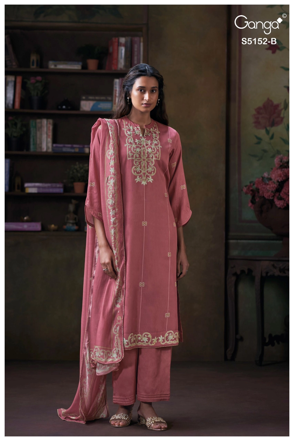 Ganga-Tabinda
S5152(Rs.1760 per piece: total 4 piece) 5