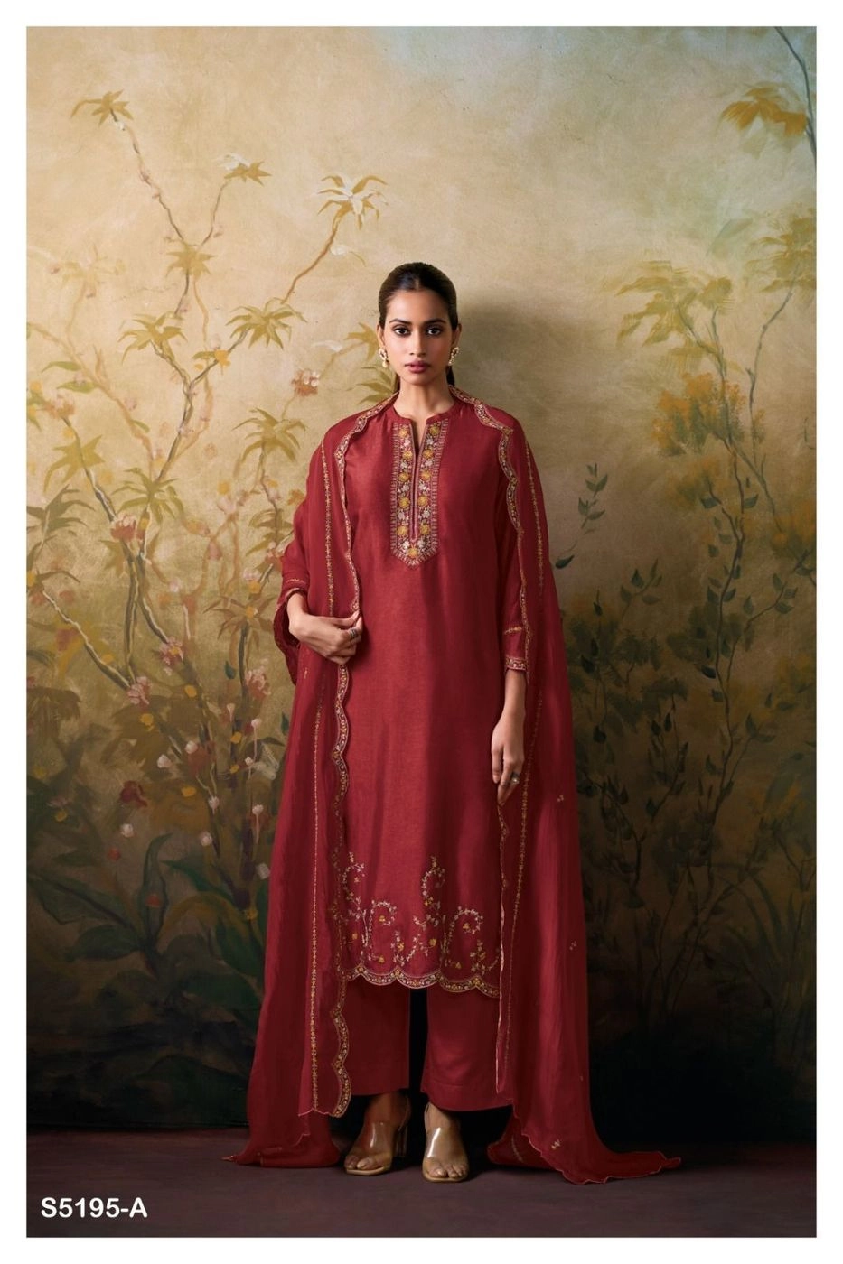Ganga-Rishita
S5195(Rs.2580 per piece: total 2 piece) 5